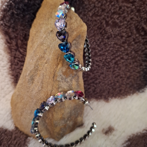 Fashion Jewelry Multicolor Earrings Bundle ! - Picture 2 of 4